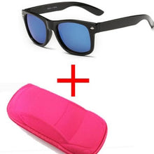 Load image into Gallery viewer, Cool 6-15 Years Kids Sunglasses With Case