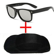 Load image into Gallery viewer, Cool 6-15 Years Kids Sunglasses With Case