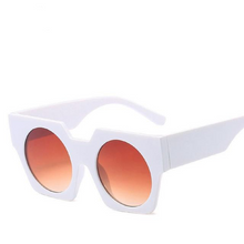 Load image into Gallery viewer, Modern Round Mirror Oversized Sunglasses Women