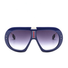 Load image into Gallery viewer, Oversized Square Sunglasses Women