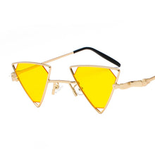 Load image into Gallery viewer, Metal Frame Steampunk Women Sunglasses