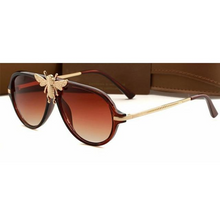 Load image into Gallery viewer, Retro Sunglasses Women Fashion Shades