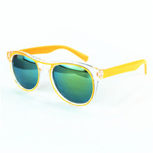Load image into Gallery viewer, New Patter Brand Kids Sunglasses Grils