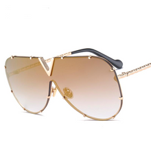 Load image into Gallery viewer, New Fashion Sunglasses Women