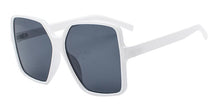 Load image into Gallery viewer, Oversize Square Sunglasses Women