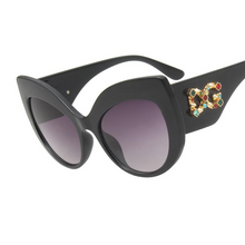 Load image into Gallery viewer, 2019 New Fashion Ladies Oversized Cat Eye Sunglasses Women