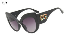 Load image into Gallery viewer, 2019 New Fashion Ladies Oversized Cat Eye Sunglasses Women
