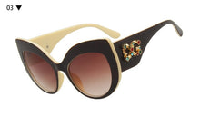 Load image into Gallery viewer, 2019 New Fashion Ladies Oversized Cat Eye Sunglasses Women