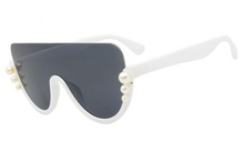 Load image into Gallery viewer, Luxury Pearl Sunglasses Women 2019