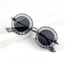 Load image into Gallery viewer, 2019 Metal Frame Steampunk Metal Bee Kids Sunglasses