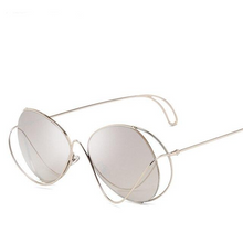 Load image into Gallery viewer, Sunglasses Women Men Hollow Sunglass