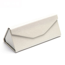 Load image into Gallery viewer, Men Women Portable Imitation Wood Glasses Case